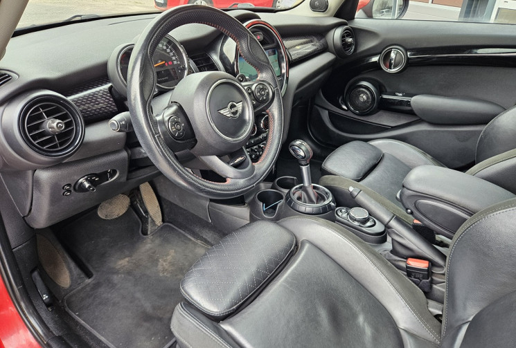 Mini Mini COOPER F55 SD 2.0 170 BVA PACK CHILI