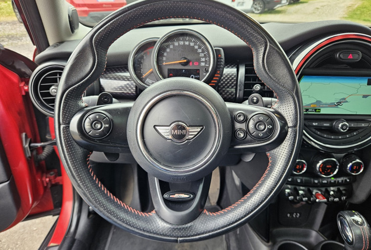 Mini Mini COOPER F55 SD 2.0 170 BVA PACK CHILI
