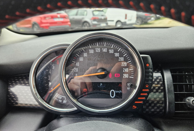 Mini Mini COOPER F55 SD 2.0 170 BVA PACK CHILI