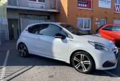 Peugeot 208 1.2 Puretech 110ch GT Line  MOTEUR CHANGE 