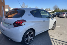 Peugeot 208 1.2 Puretech 110ch GT Line  MOTEUR CHANGE 