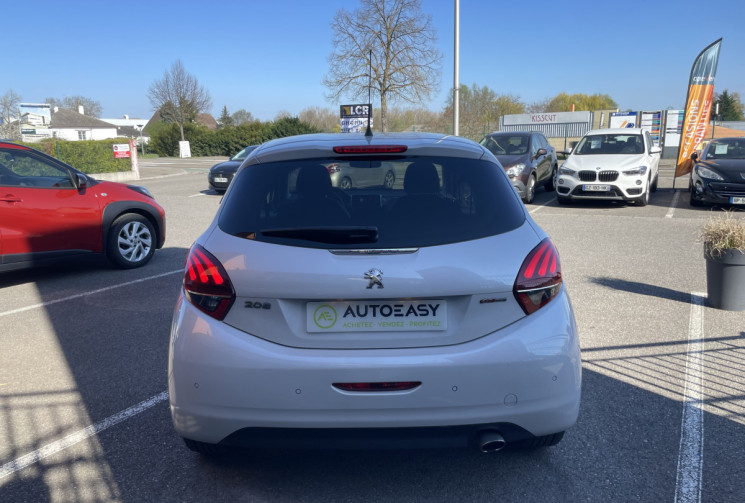 Peugeot 208 1.2 Puretech 110ch GT Line  MOTEUR CHANGE 