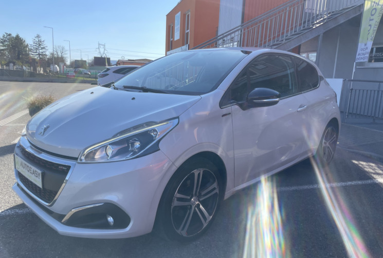 Peugeot 208 1.2 Puretech 110ch GT Line  MOTEUR CHANGE 
