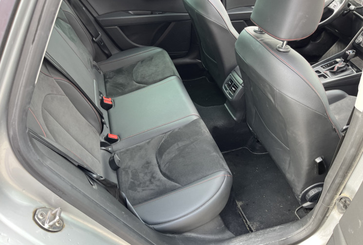 SEAT LEON ST 2.0 TDI 150ch FR DSG6 / SEAT SOUND / TOIT OUVRANT / CAMERA / ACC / SIEGES CHAUFFANTS 