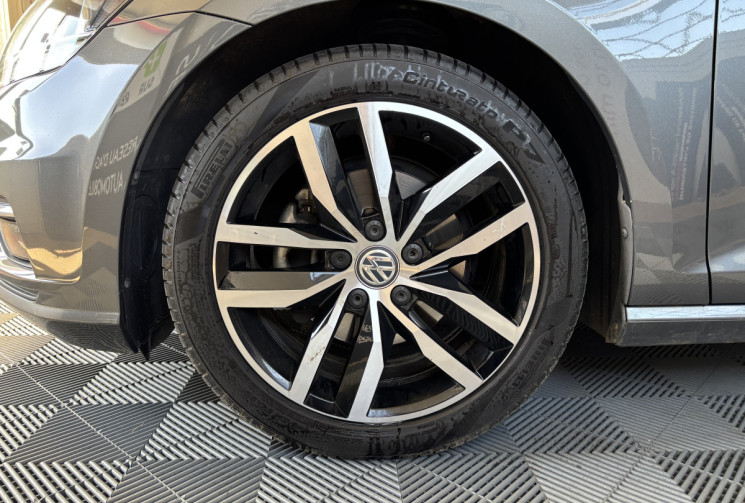 Volkswagen Golf VII PHASE 2 1.4 TSI BLUEMOTION 125 SOUND / APPLE CARPLAY