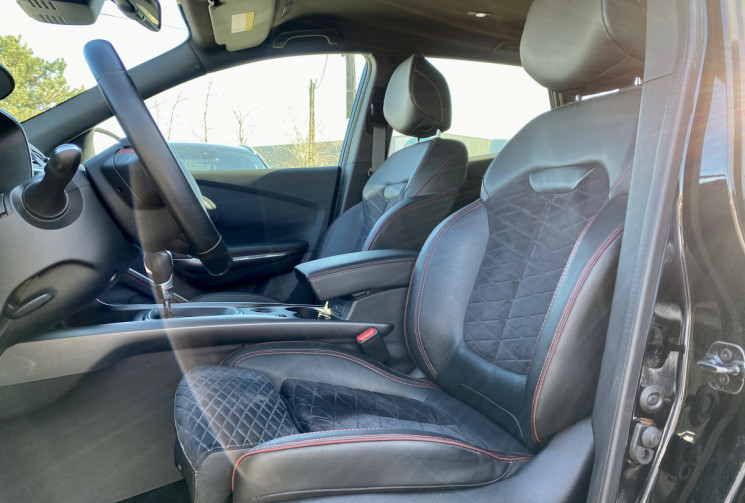 Renault Kadjar Phase 2 1.5 Blue dCi FWD EDC7 115 BVA BLACK EDITION