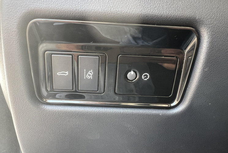 Jaguar XE 2.0 D 180 CH BVA LANDMARK