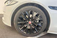 Jaguar XE 2.0 D 180 CH BVA LANDMARK