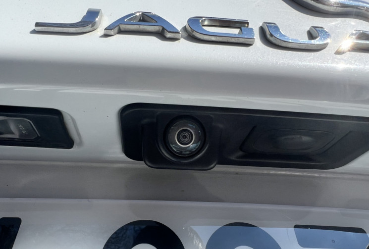 Jaguar XE 2.0 D 180 CH BVA LANDMARK