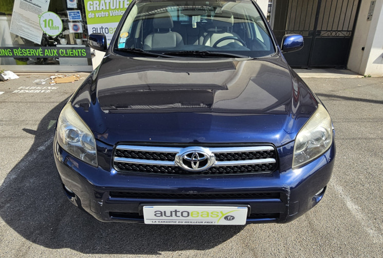 Toyota RAV4 177 CV CUIR TOIT OUVRANT SUIVI DISPO
