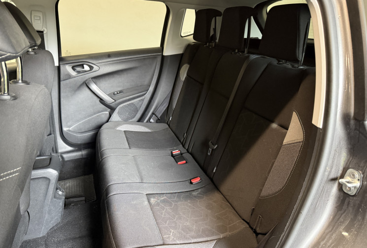 Peugeot 2008 1.2 PureTech 82ch Style