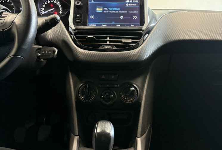 Peugeot 2008 1.2 PureTech 82ch Style