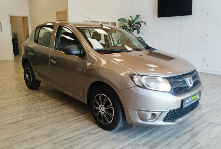 Dacia Sandero II 1.2 i 16V 75 cv