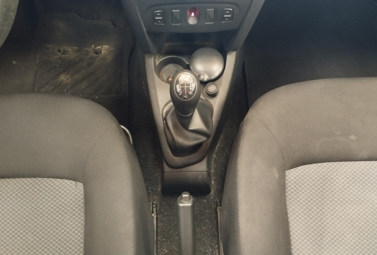 Dacia Sandero II 1.2 i 16V 75 cv
