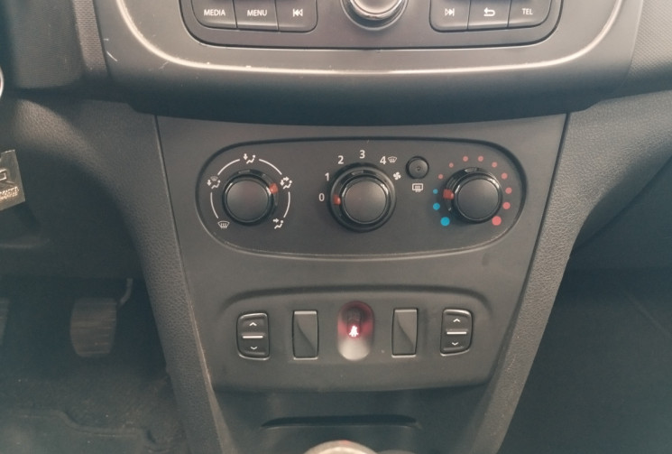 Dacia Sandero II 1.2 i 16V 75 cv