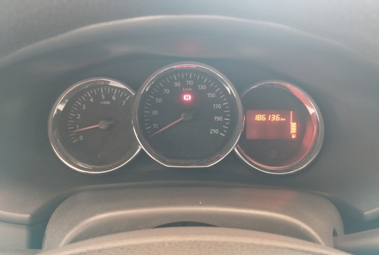Dacia Sandero II 1.2 i 16V 75 cv