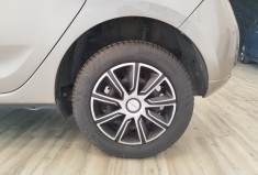 Dacia Sandero II 1.2 i 16V 75 cv
