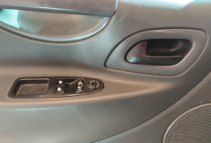 FIAT SCUDO 1.6 MJTD 16V Fourgon court 90 cv PACK PROFESSIONNEL + GALERIE + ATTELAGE 