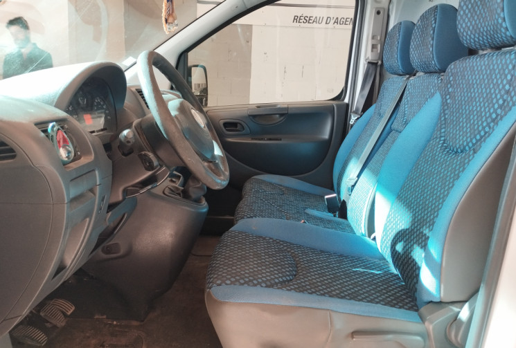FIAT SCUDO 1.6 MJTD 16V Fourgon court 90 cv PACK PROFESSIONNEL + GALERIE + ATTELAGE 