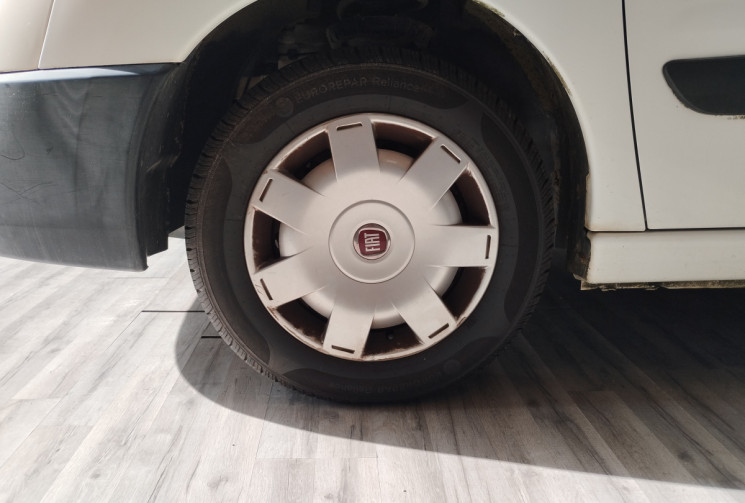 FIAT SCUDO 1.6 MJTD 16V Fourgon court 90 cv PACK PROFESSIONNEL + GALERIE + ATTELAGE 