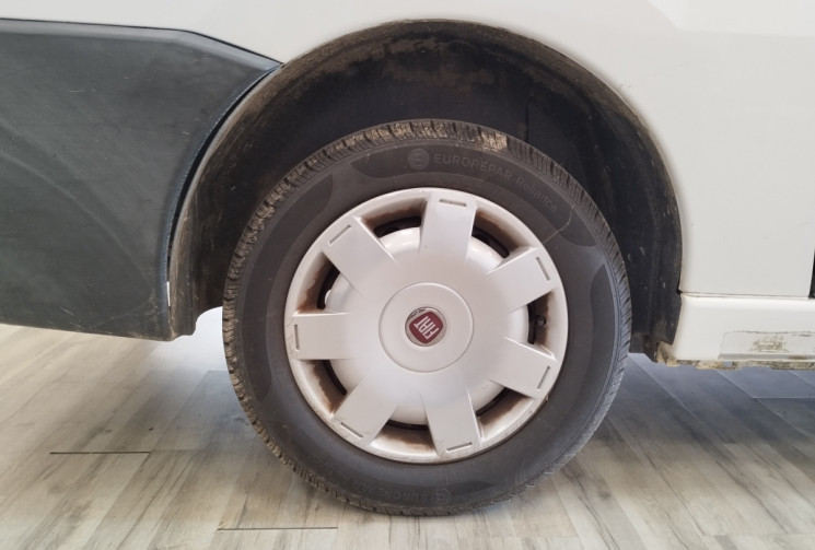 FIAT SCUDO 1.6 MJTD 16V Fourgon court 90 cv PACK PROFESSIONNEL + GALERIE + ATTELAGE 