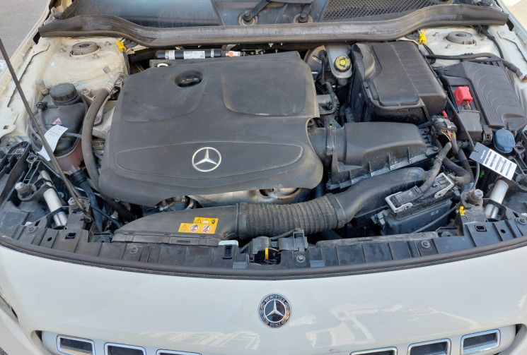 Mercedes GLA 200 1.6 i 156ch SENSATION BVA 