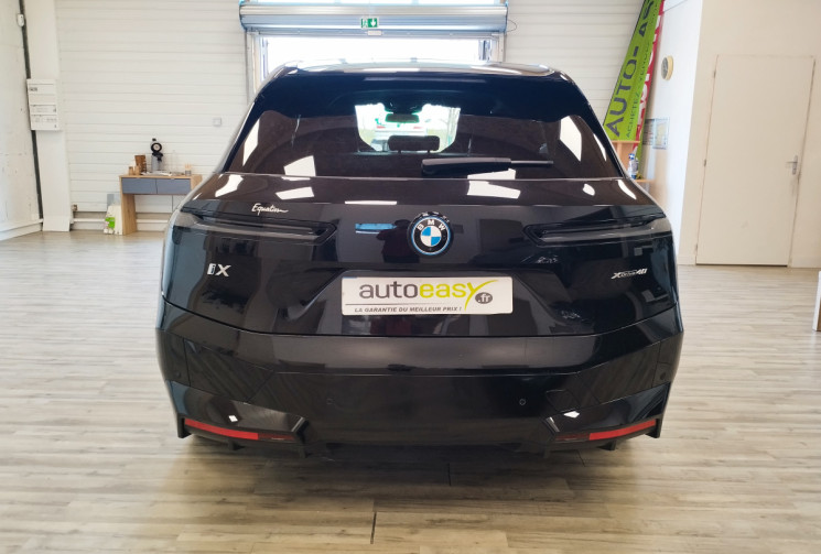 BMW iX 40 xDrive 326 cv (I20) Equateur *PACKS CONFORT, SPORT, INNOVATION*