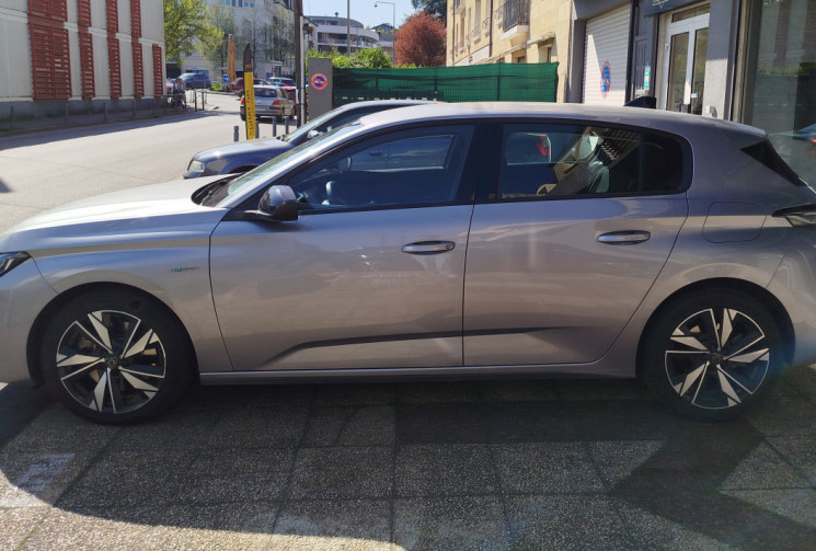 Peugeot 308  16V 180 Hybrid e-EAT8 / ACTIVE PACK