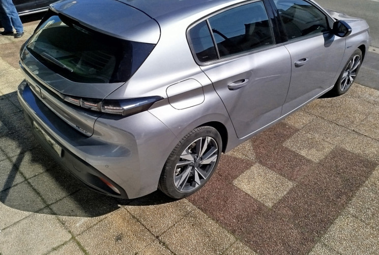 Peugeot 308  16V 180 Hybrid e-EAT8 / ACTIVE PACK