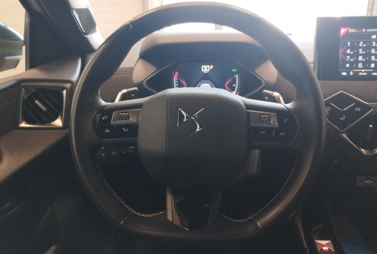DS DS 3 Crossback 1.2 12V EAT8 S&S 131 cv *DISTRIBUTION REMPLACEE**