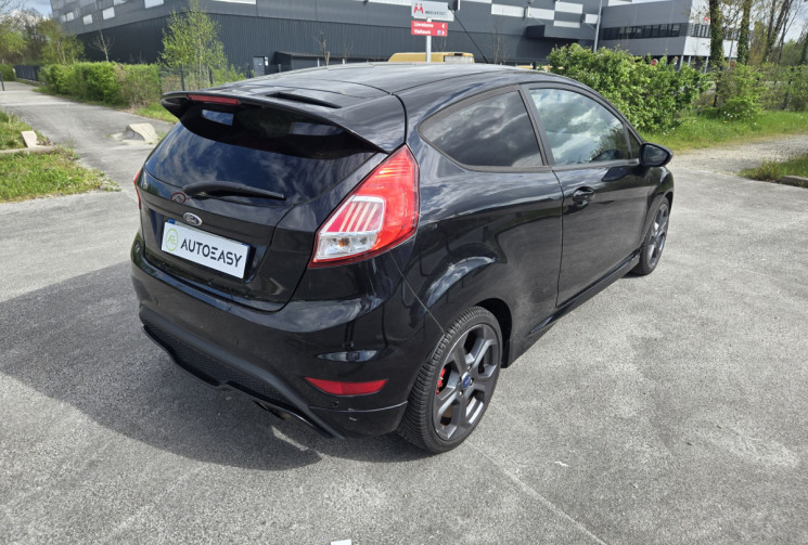 Ford Fiesta ST 1.6 T 182 cv * sièges sports chauffants * distribution neuve*                     