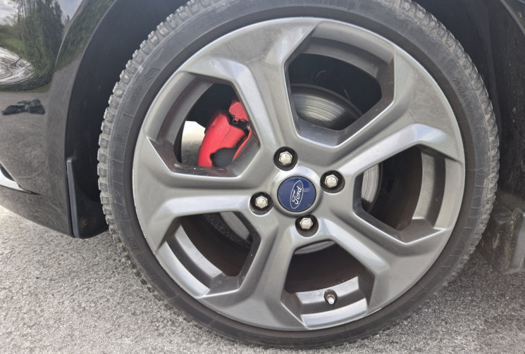 Ford Fiesta ST 1.6 T 182 cv * sièges sports chauffants * distribution neuve*                     
