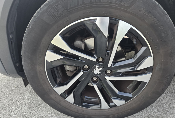 Peugeot 2008 1.2 PureTech 130ch S&S Allure