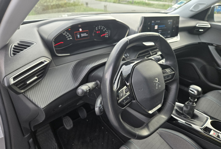 Peugeot 2008 1.2 PureTech 130ch S&S Allure