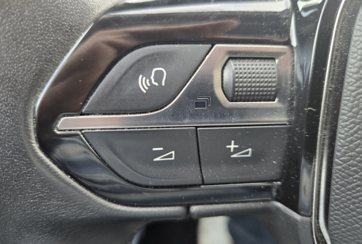 Peugeot 2008 1.2 PureTech 130ch S&S Allure