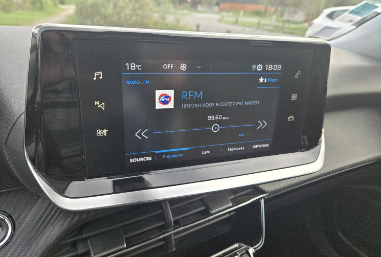 Peugeot 2008 1.2 PureTech 130ch S&S Allure
