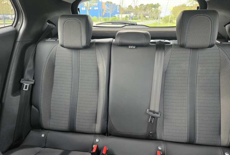 Peugeot 2008 1.2 PureTech 130ch S&S Allure