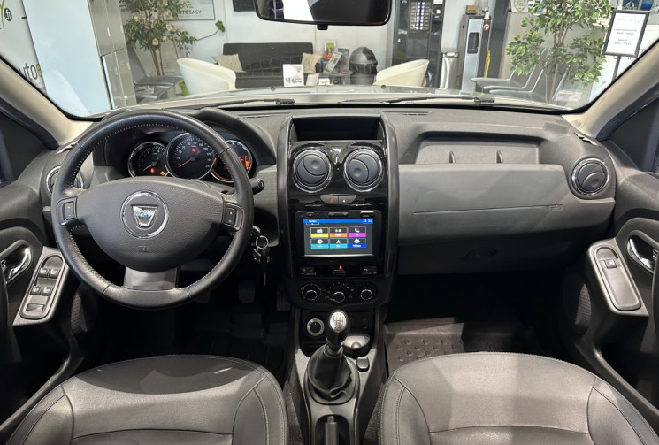 Dacia Duster 1.5 dCi 110 ch Black Touch 4X4 1ERE MAIN
