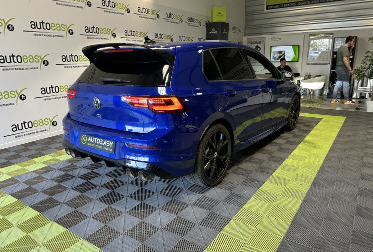 Volkswagen Golf 8R Performance 2.0 TSI DSG7 320 AKRAPOVIC IMMAT FR