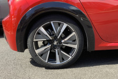 Peugeot 208 II 1.5 Blue HDi 100cv GT