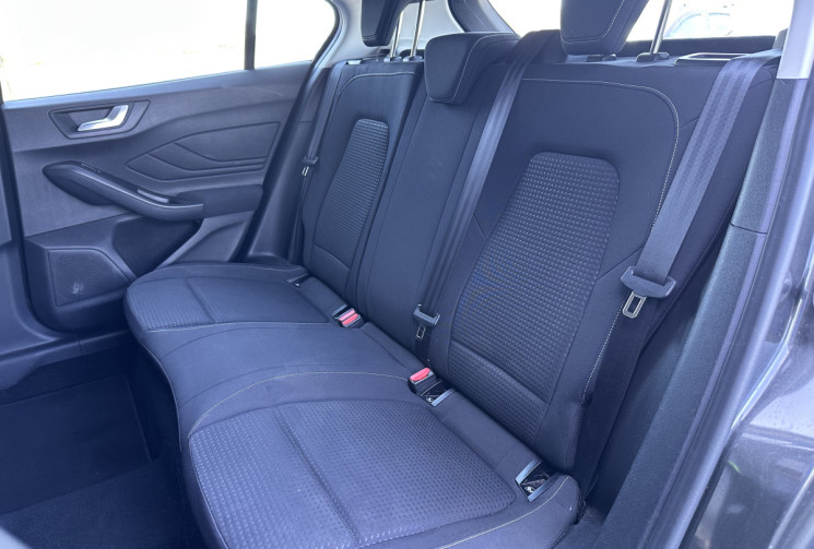 Ford Focus IV 1.0 SCTi EcoBoost 100 cv TREND - Attelage