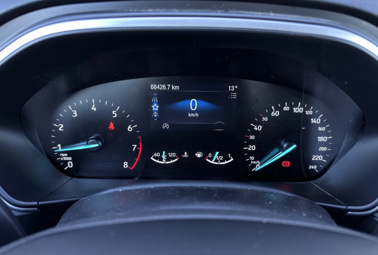 Ford Focus IV 1.0 SCTi EcoBoost 100 cv TREND - Attelage