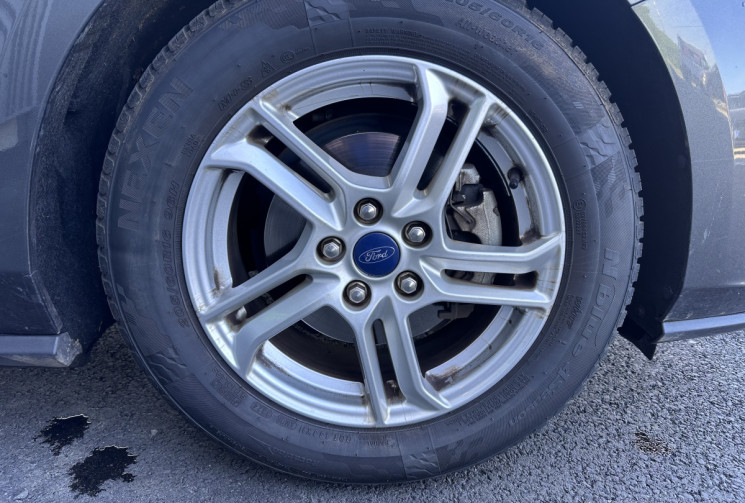 Ford Focus IV 1.0 SCTi EcoBoost 100 cv TREND - Attelage
