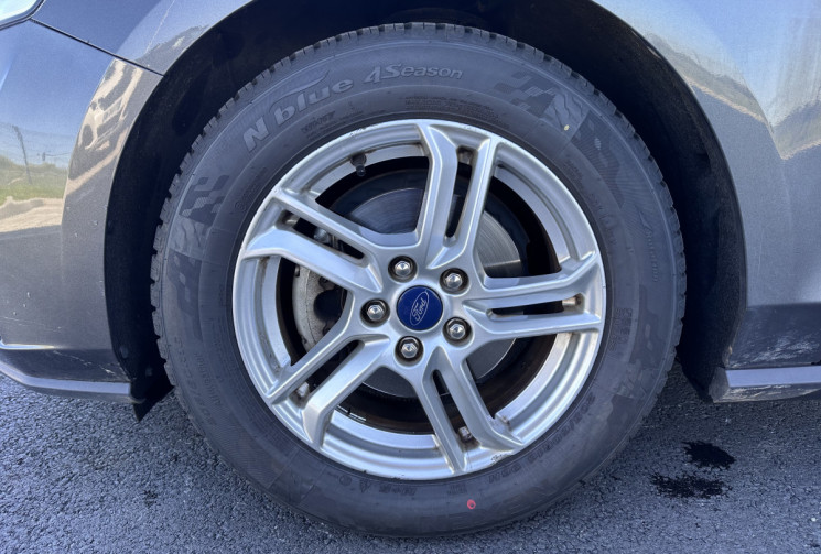 Ford Focus IV 1.0 SCTi EcoBoost 100 cv TREND - Attelage