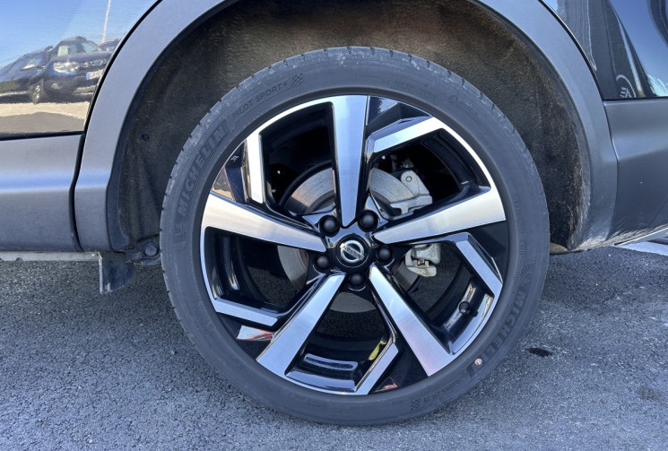 Nissan Qashqai Phase 2 1.2 DIG-T 2WD 115 cv TEKNA - Attelage