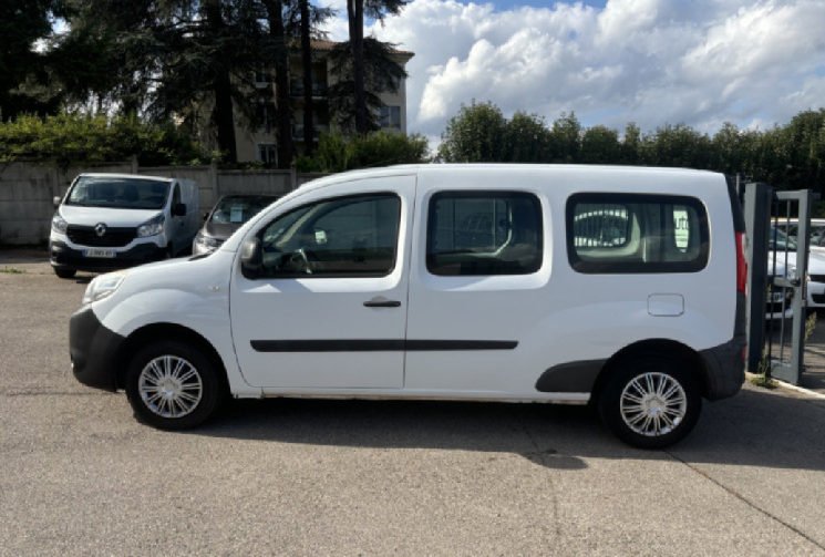 Renault Kangoo Express CA MAXI 5 PLACES / 1.5 DCI 90 CH / PVHT : 8990 / PVTTC : 10788 / R-LINK