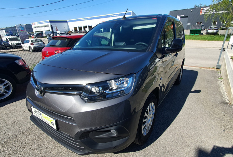 Toyota PROACE City L0 1.5 131 CV
