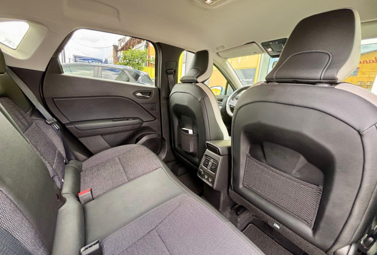 Renault Captur II 1.3 TCe 16V GPF Mild Hybrid EDC7 S&S 140 cv Intens // Boite Auto