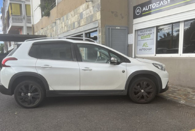 Peugeot 2008 1.2 THP EAT6 110 cv CROSSWAY