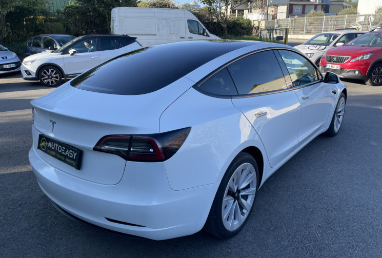 Tesla Model 3 Standard RWD Plus MY22